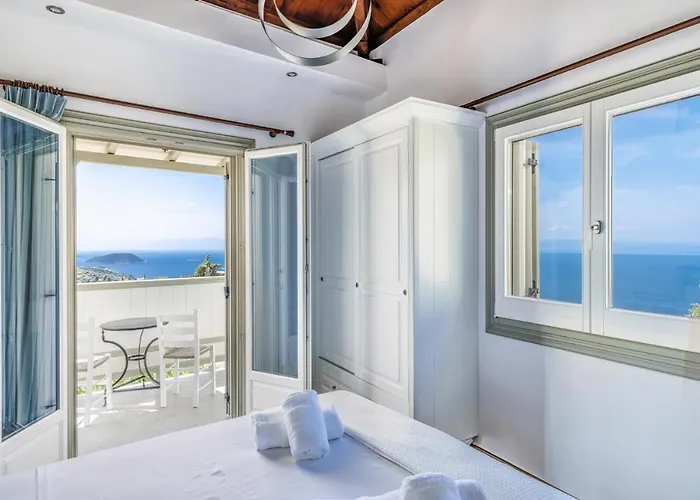 Vilă Soultani Glossa