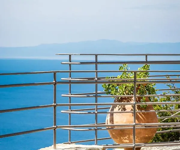 Soultani Vilă Glossa